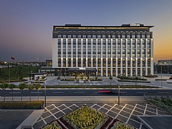 H�LTON'UN T�RK�YE�DEK� 100. OTEL� �GA'DA A�ILDI